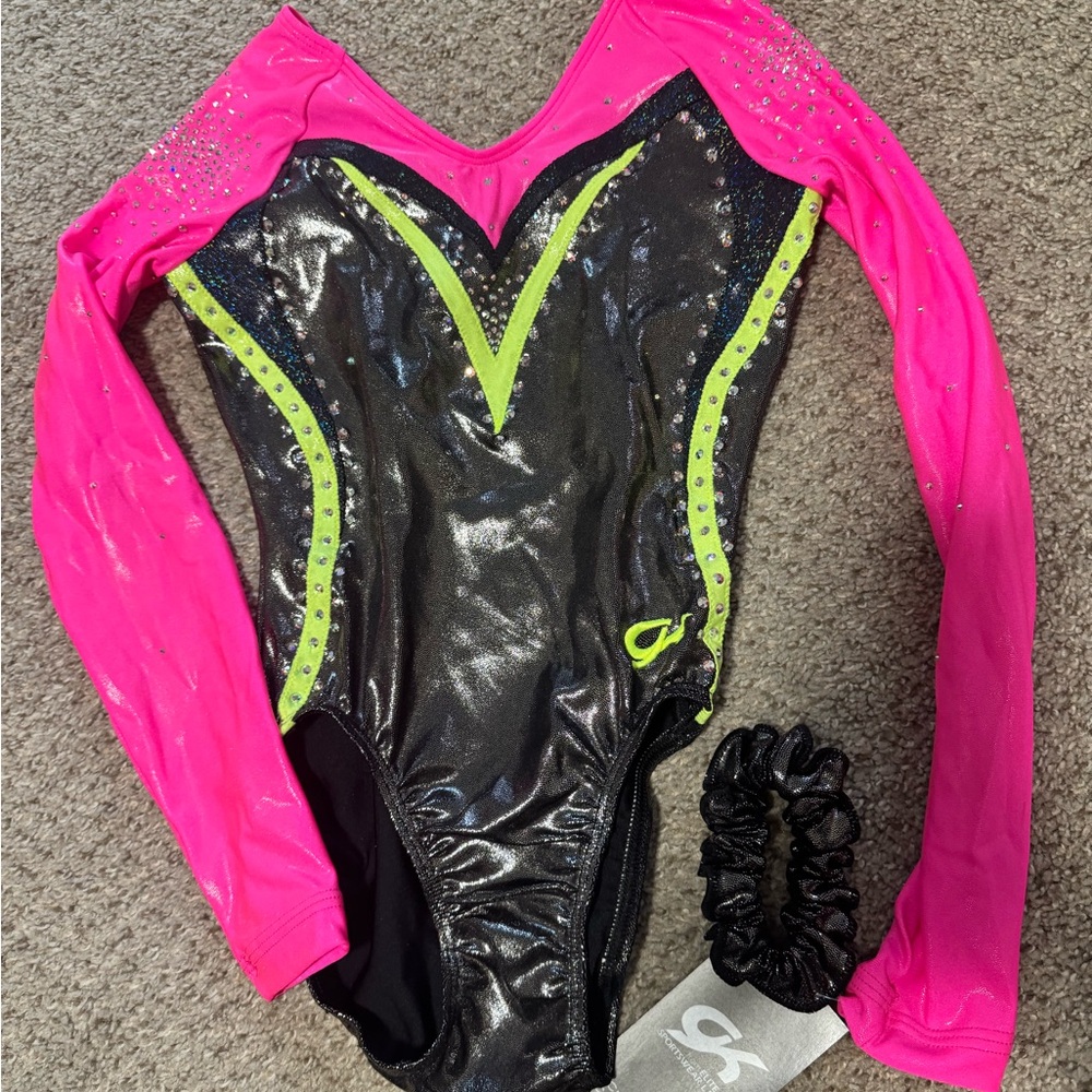 GK Elite Pink and Black Long Sleeve Leotard with Scrunchie New With Tag